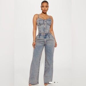 NWT FASHION NOVA Women’s Cassie Denim Pant Set - Vintage Size M